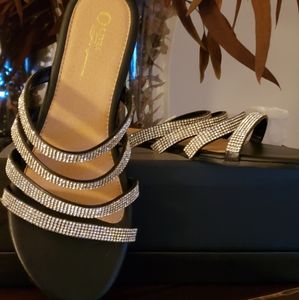 Sandals 🛍 Brand new w/ box 🛍